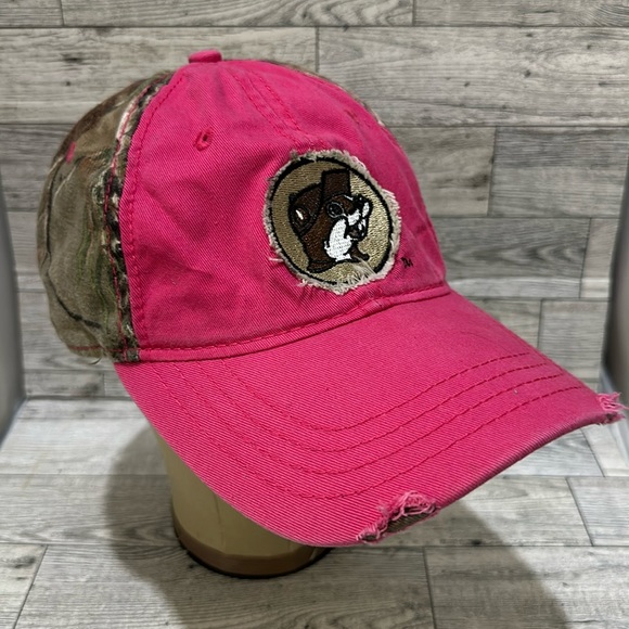 dri duck Other - Bucees pink camouflage youth girls baseball cap hat